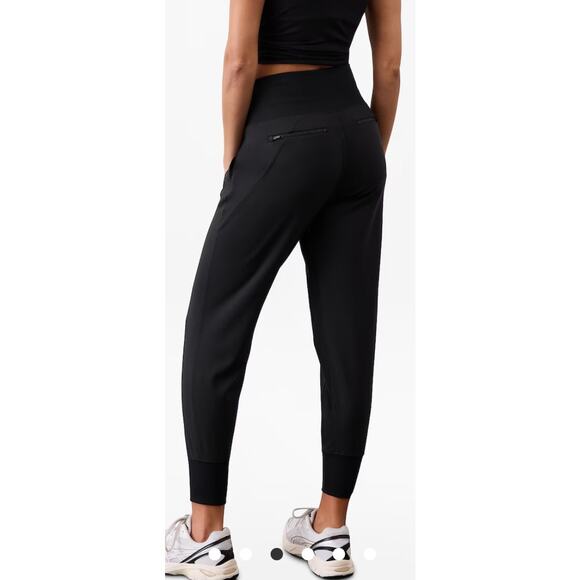 Athleta Venice High Rise Jogger in Black Sz Medium - Picture 9 of 9